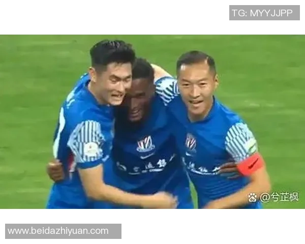 成都蓉城收官战憾平！媒体人热议：给中超丢脸了，情绪决议全部